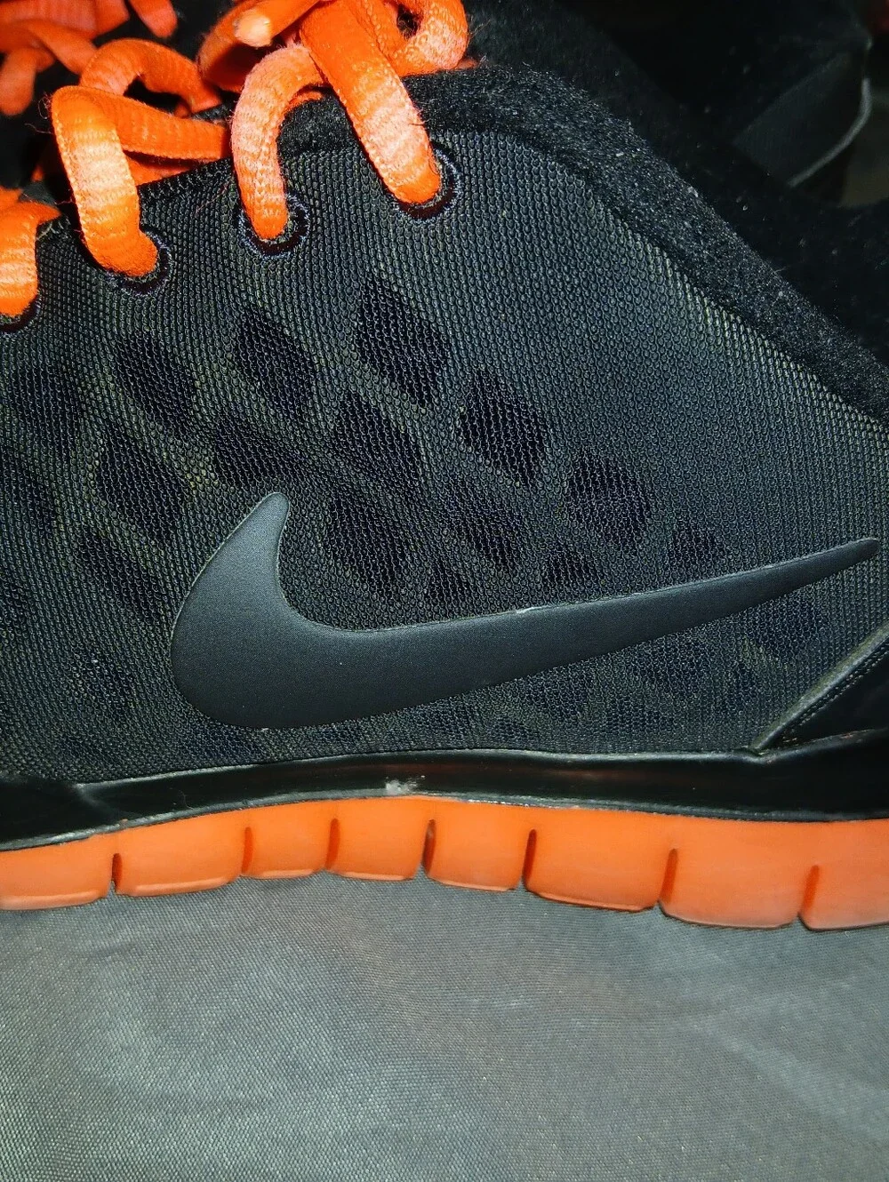 Womans Nike Free TR Size 8